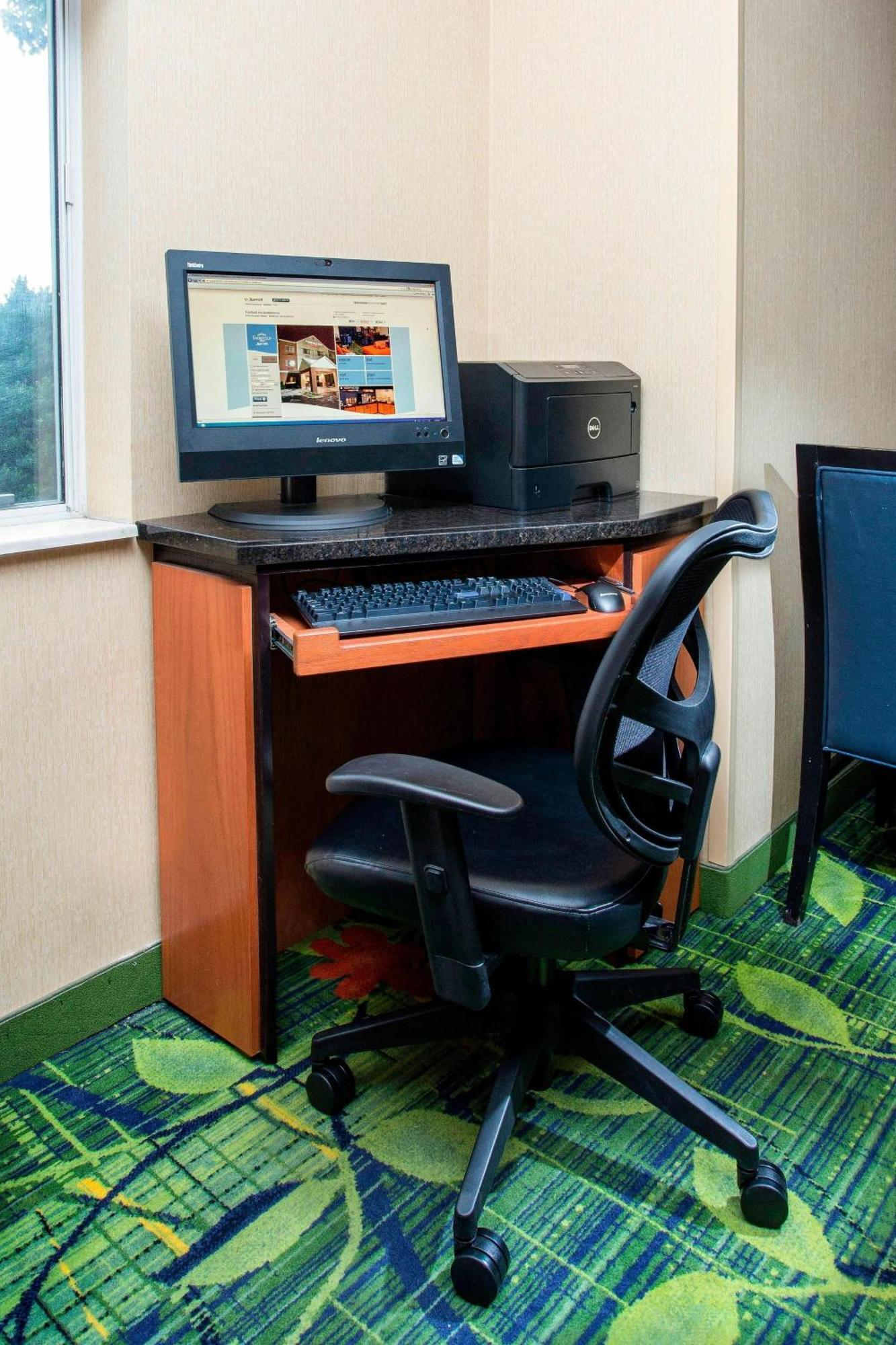 Fairfield Inn Middletown Monroe Экстерьер фото