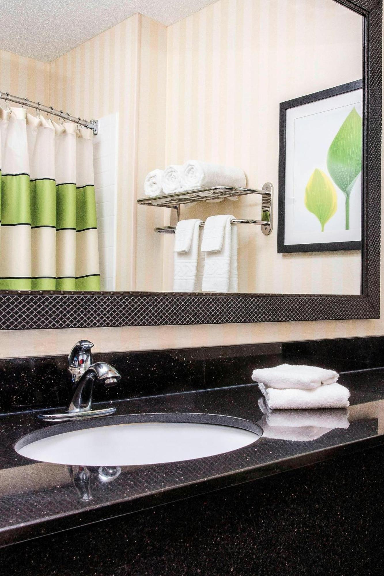 Fairfield Inn Middletown Monroe Экстерьер фото