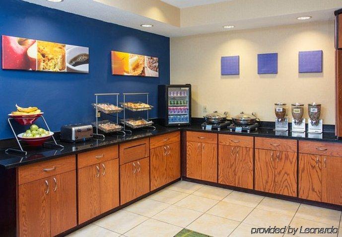 Fairfield Inn Middletown Monroe Экстерьер фото
